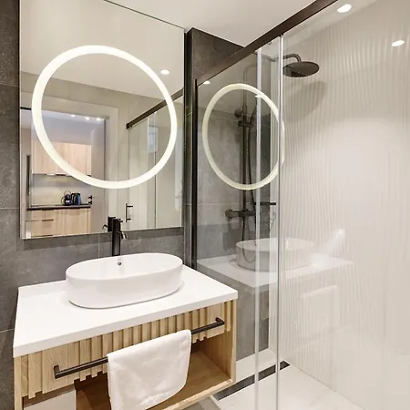 Baltic Waves - Basen, Sauna, Parking Daire