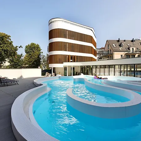 Baltic Waves - Basen, Sauna, Parking *