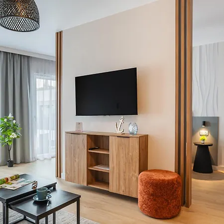 Baltic Waves - Basen, Sauna, Parking Daire